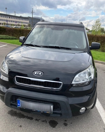 Kia Soul cena 21500 przebieg: 248000, rok produkcji 2011 z Dzierżoniów małe 92